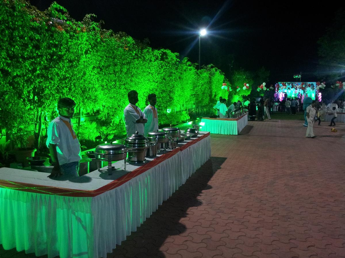 Hotel Ayodhya Kolhapur Εξωτερικό φωτογραφία