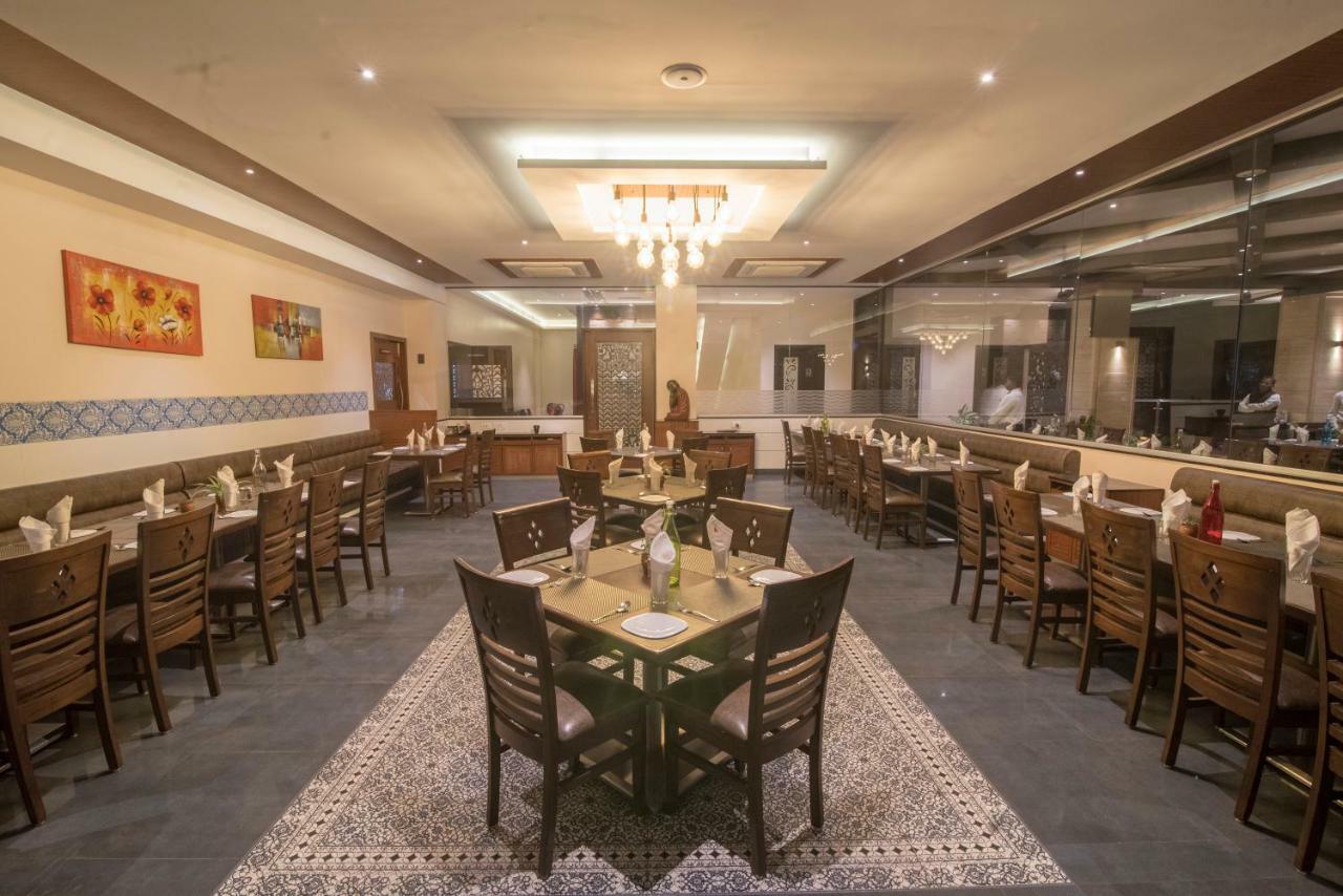 Hotel Ayodhya Kolhapur Εξωτερικό φωτογραφία