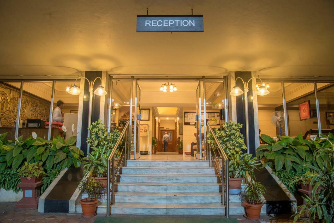 Hotel Ayodhya Kolhapur Εξωτερικό φωτογραφία